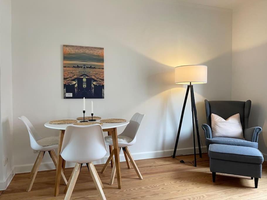 Modern Und Ruhig In Elmshorn Apartment Екстериор снимка